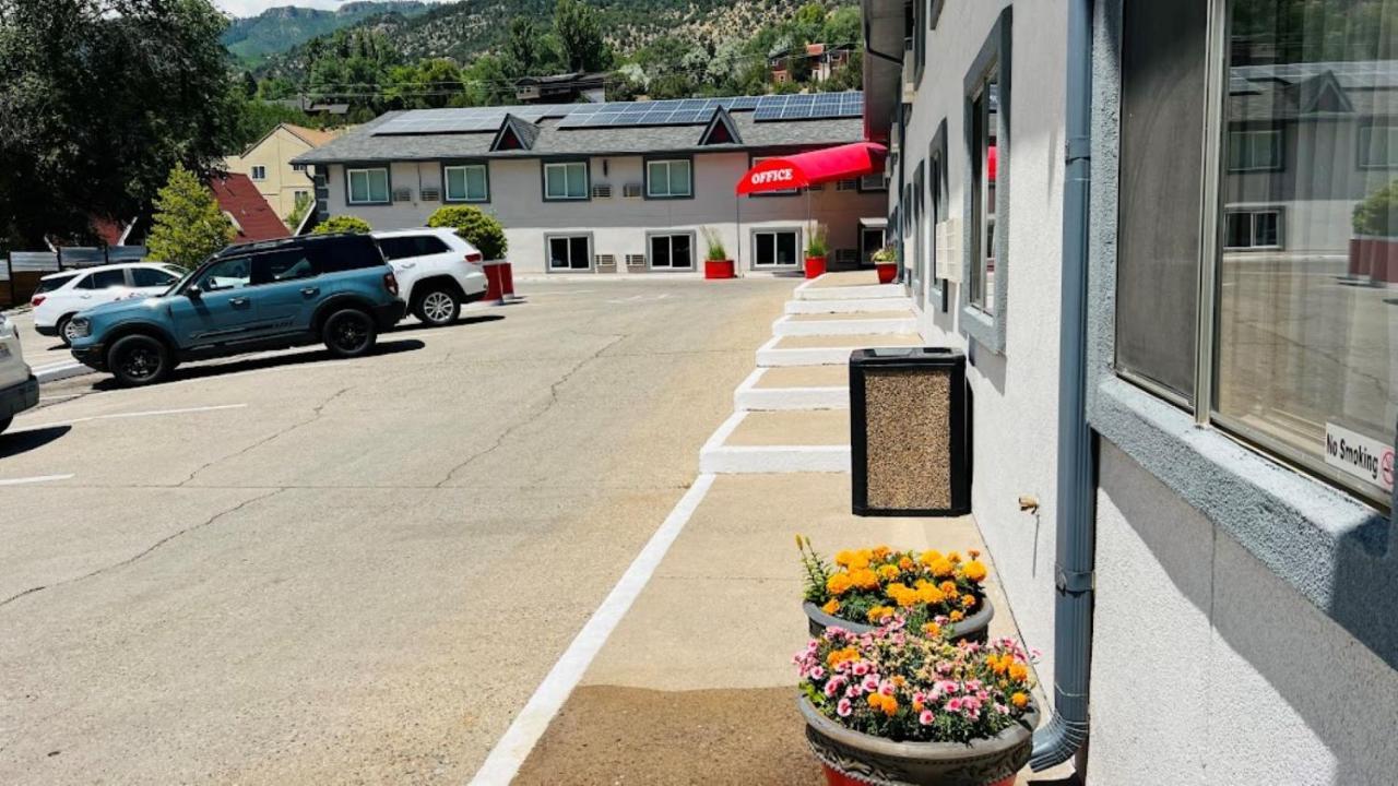 Adventure Inn - Glenwood Springs Eksteriør billede