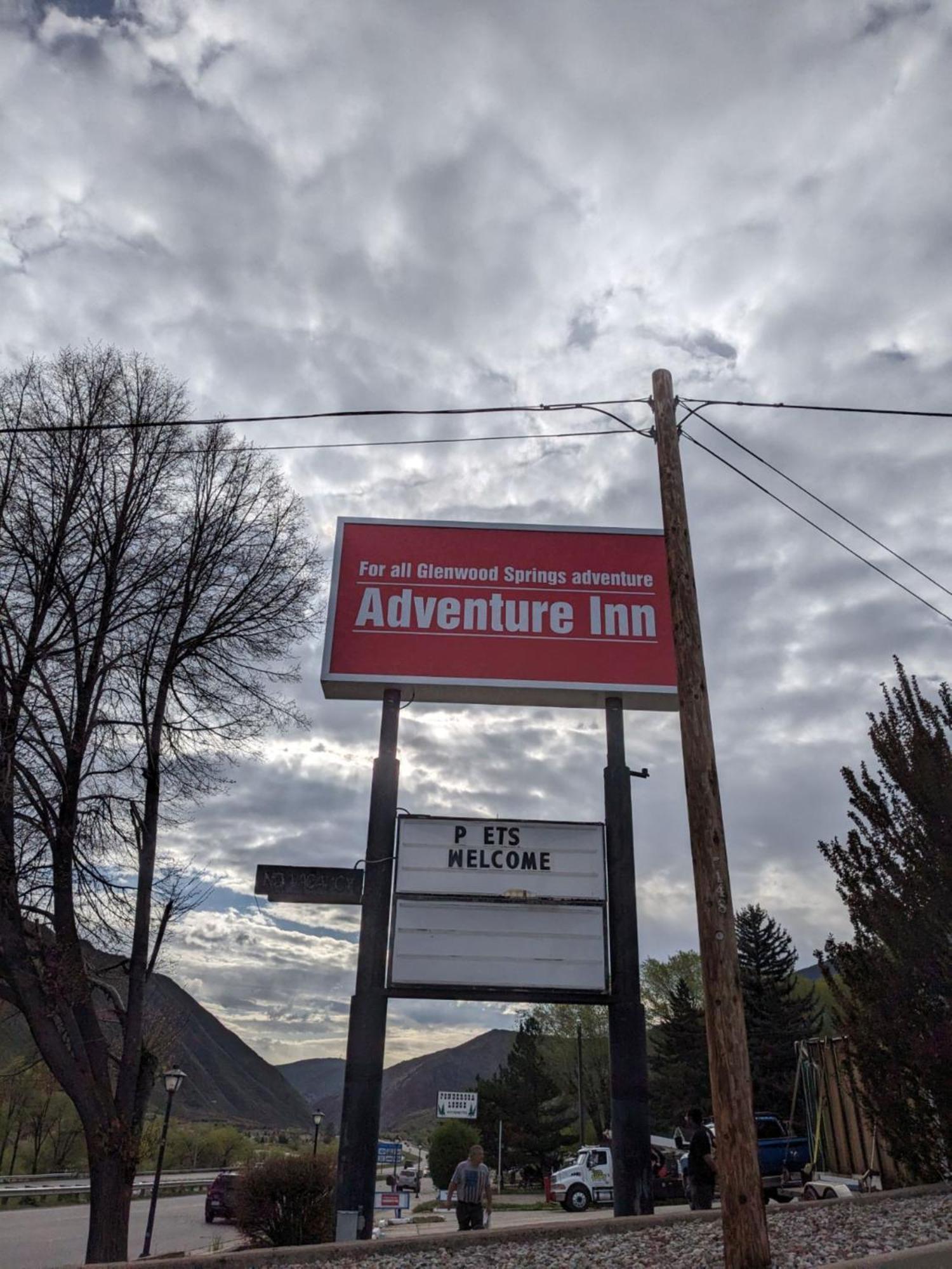 Adventure Inn - Glenwood Springs Eksteriør billede